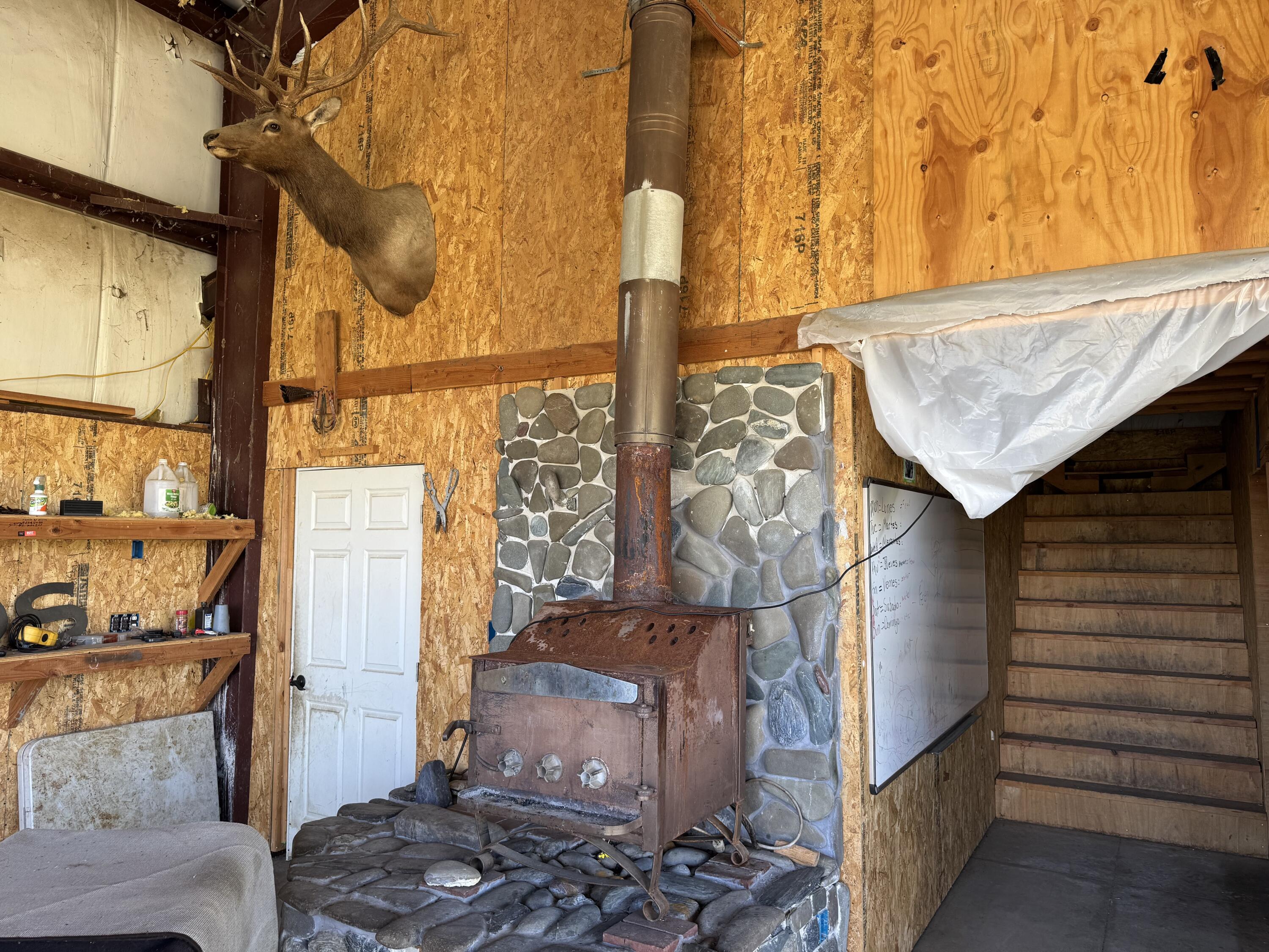 Vassar Road Red Bluff, CA 96080 - Photo 7 of 24 inside shop