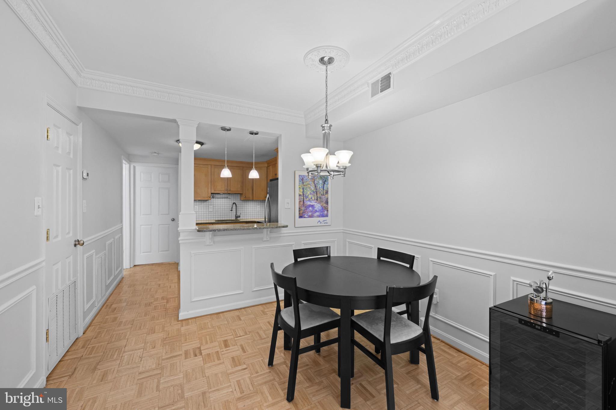 1823 Corcoran Street Northwest, Unit 9 Washington, DC 20009 - Photo 5 of 20 Dining area