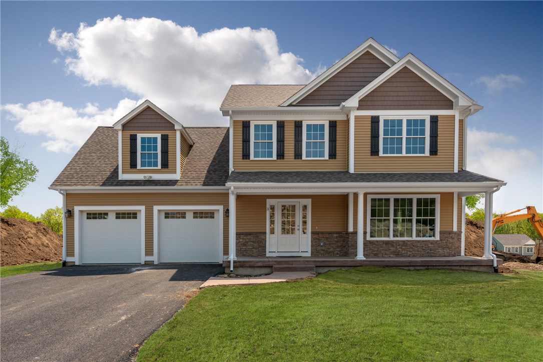 5 Hunters Road Lincoln, RI 02865 - Photo 1 of 26 Gallery Image 1