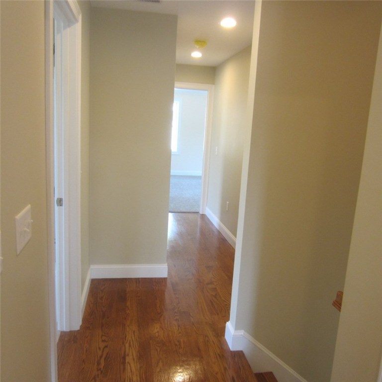 5 Hunters Road Lincoln, RI 02865 - Photo 21 of 26 Gallery Image 21