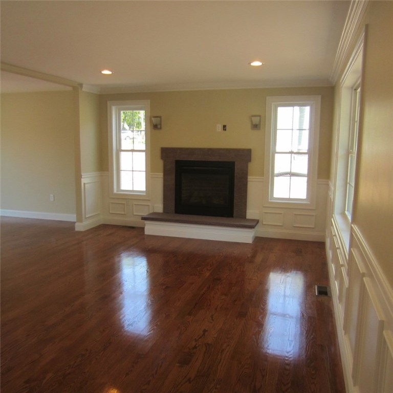 5 Hunters Road Lincoln, RI 02865 - Photo 26 of 26 Gallery Image 26