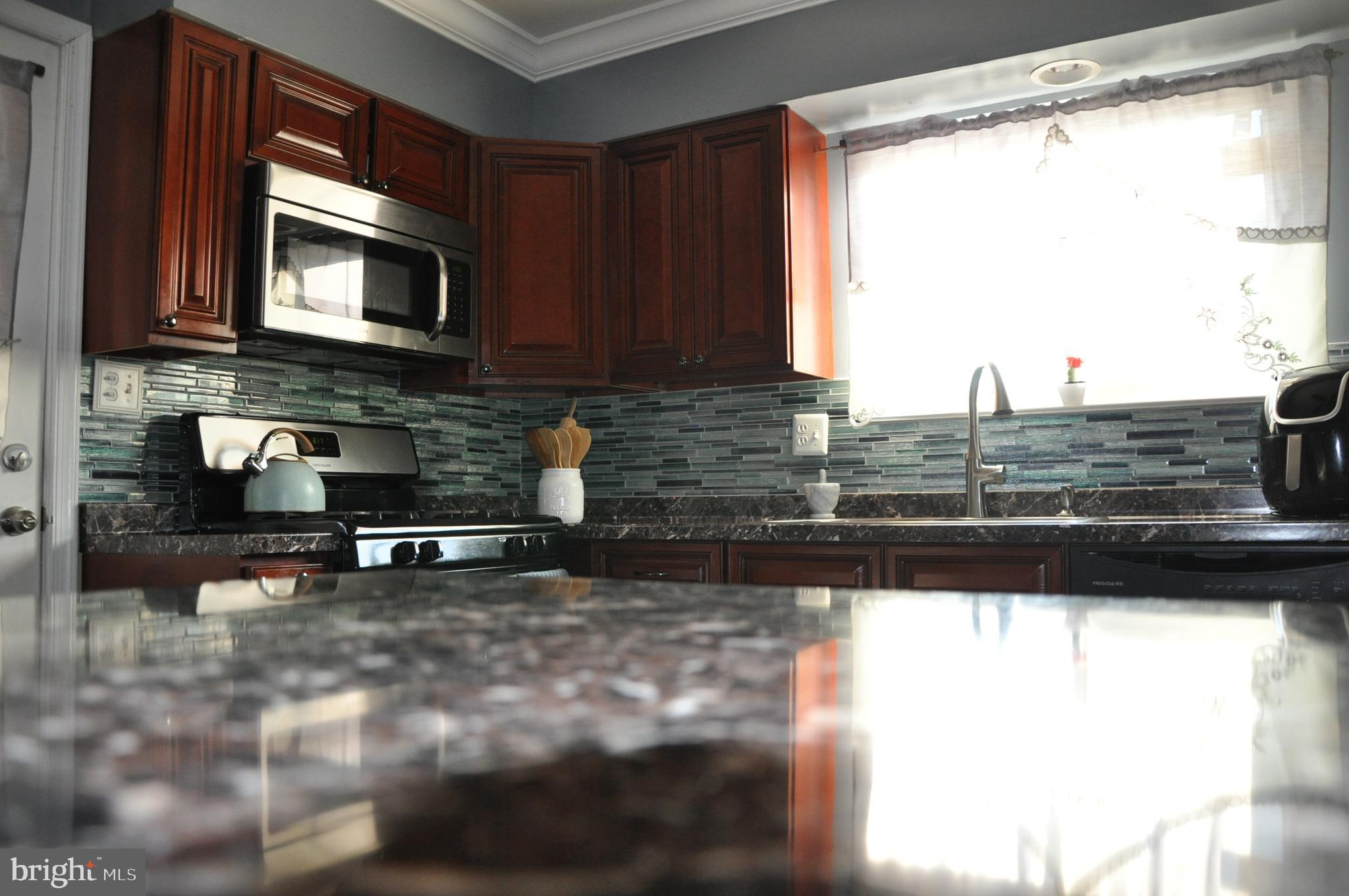 1515 Copeland Road Baltimore, MD 21228 - Photo 8 of 35