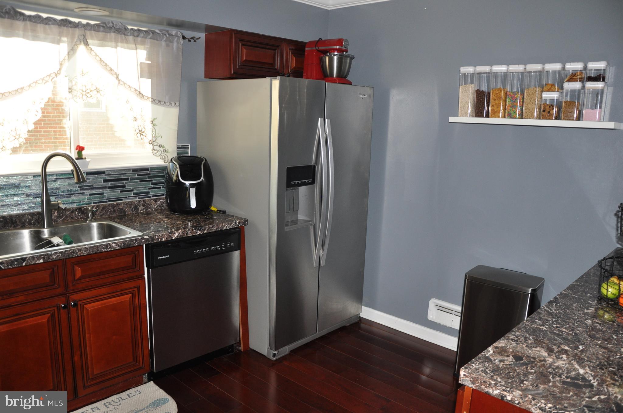 1515 Copeland Road Baltimore, MD 21228 - Photo 9 of 35