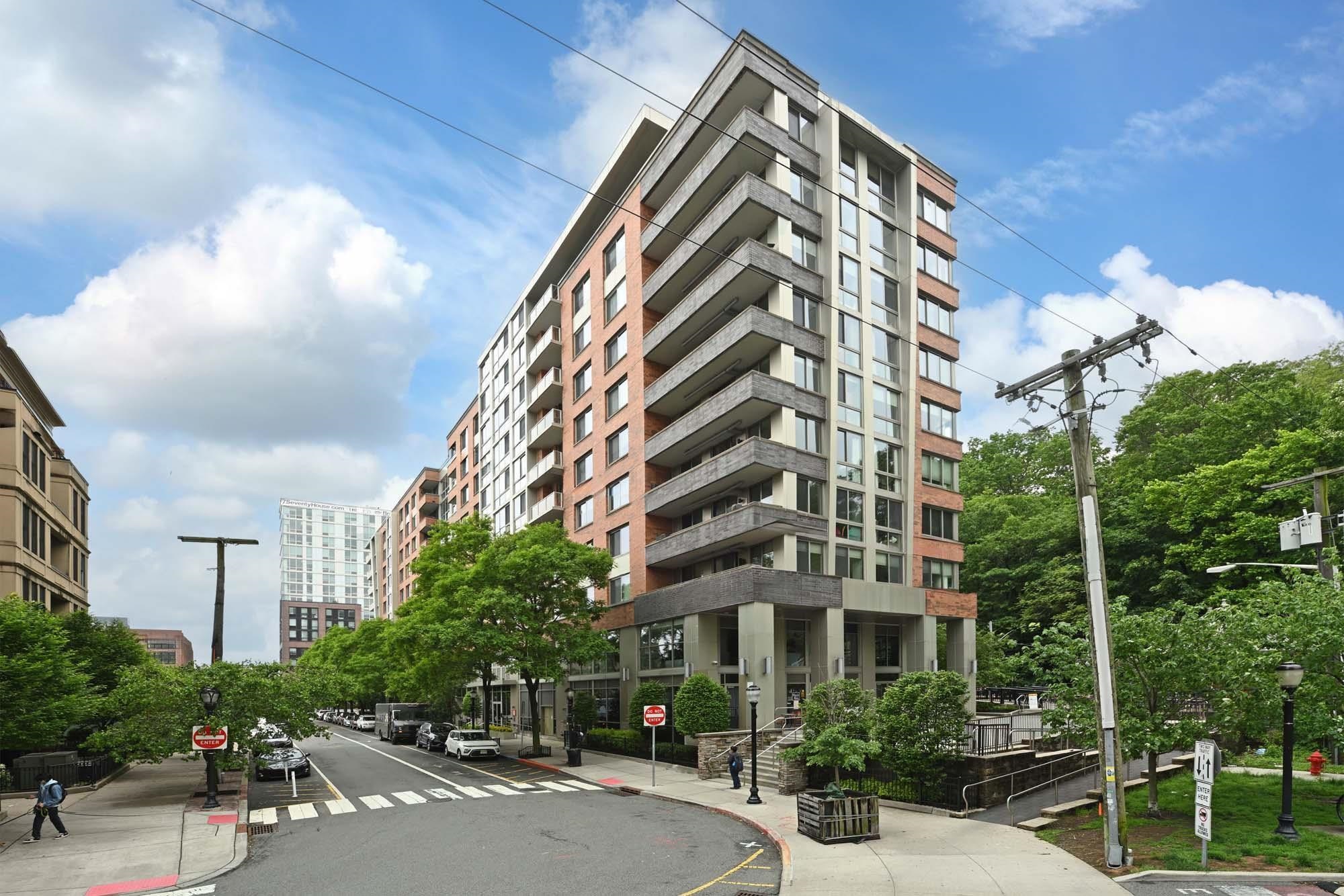 800 Jackson Street, Unit PH7 Hoboken, NJ 07030 - Photo 21 of 22 a view of a building