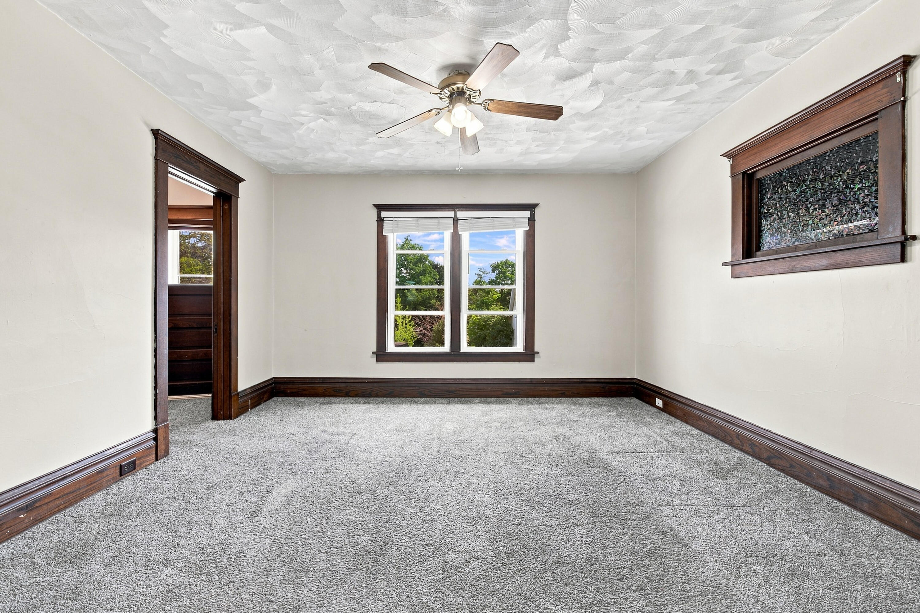 2142 Clarence Avenue Racine, WI 53405 - Photo 24 of 43 2142 Clarence Ave-25