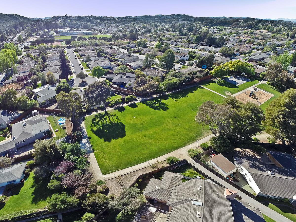 212 Briar Lane San Mateo, CA 94403 - Photo 20 of 26