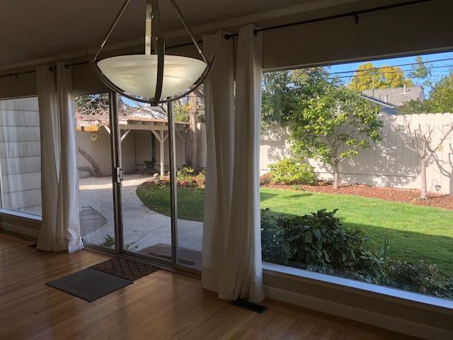 212 Briar Lane San Mateo, CA 94403 - Photo 4 of 26