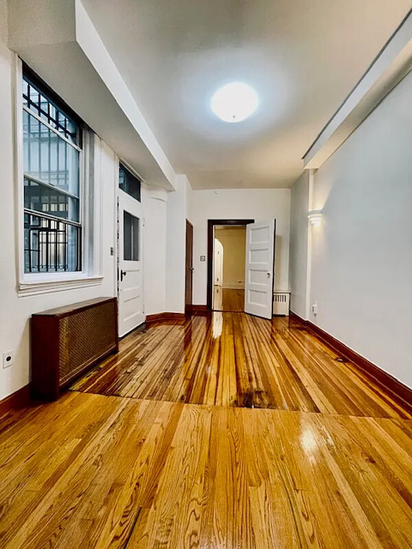 334 Riverside Drive Manhattan, NY 10025 - Photo 40 of 64