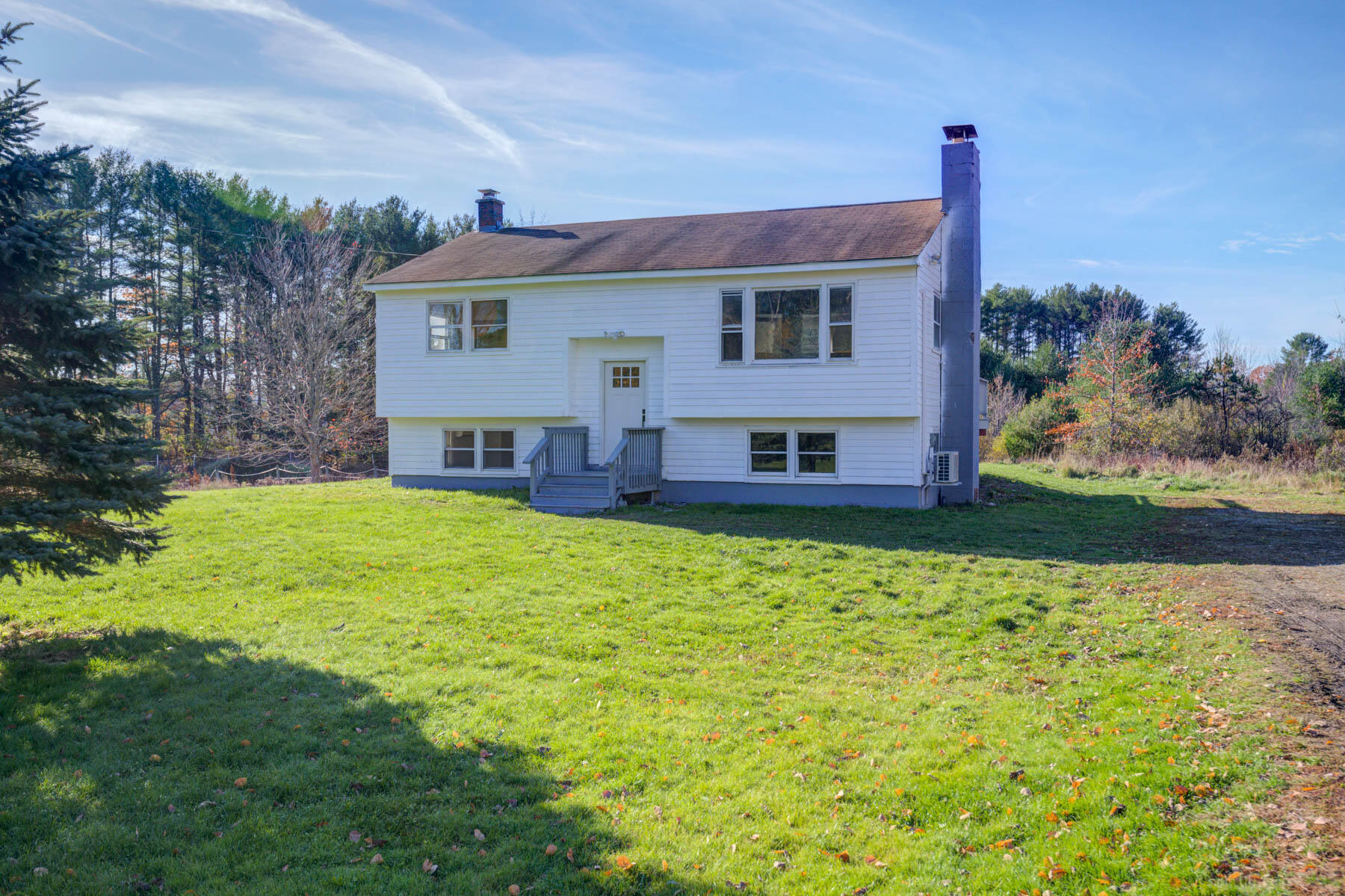36 Harmon Road Buxton, ME 04093 - Photo 3 of 31 pic-3