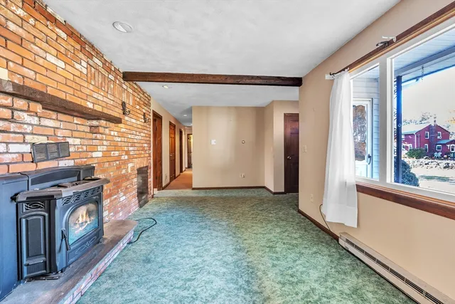 a view of a storage & utility room
