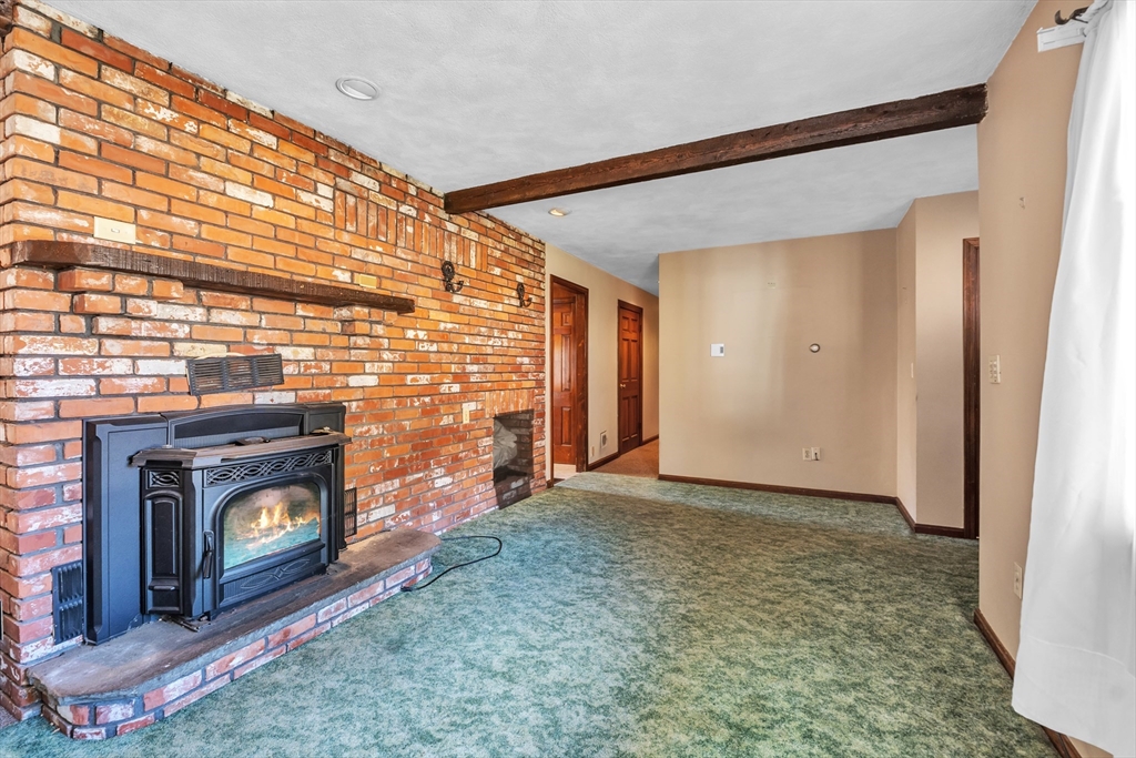 119 Albee Road Uxbridge, MA 01569 - Photo 13 of 35 Gallery Image 13