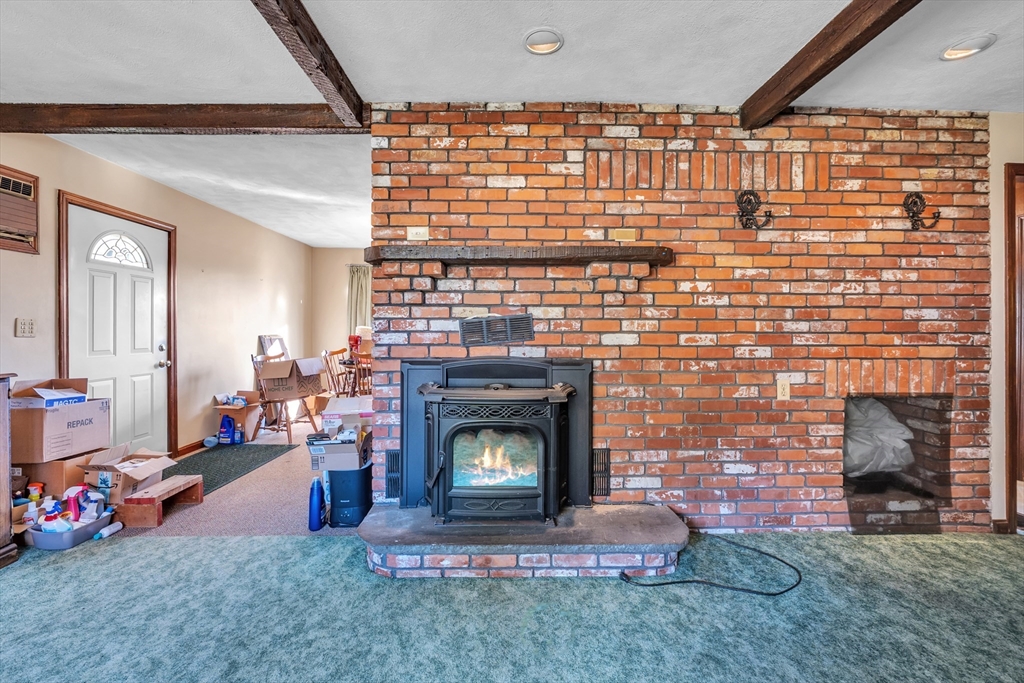 119 Albee Road Uxbridge, MA 01569 - Photo 14 of 35 Gallery Image 14