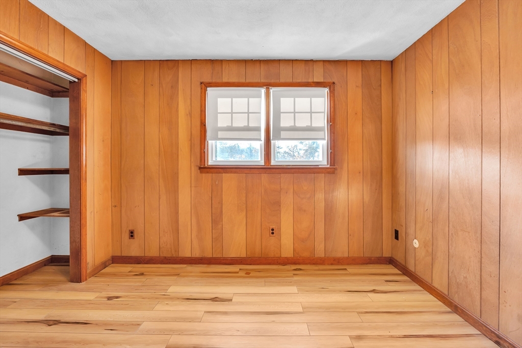 119 Albee Road Uxbridge, MA 01569 - Photo 21 of 35 Gallery Image 21