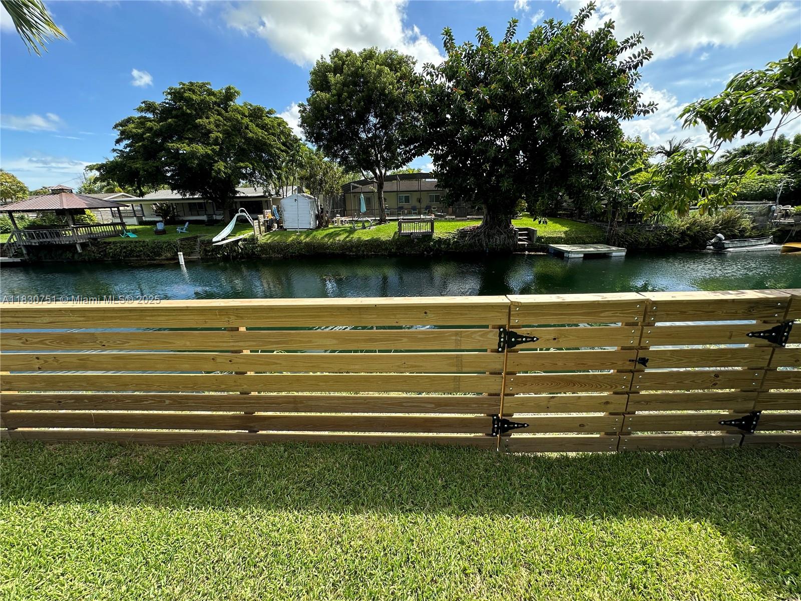 10230 Dolphin Road, Unit 1 Cutler Bay, FL 33157 - Photo 21 of 28