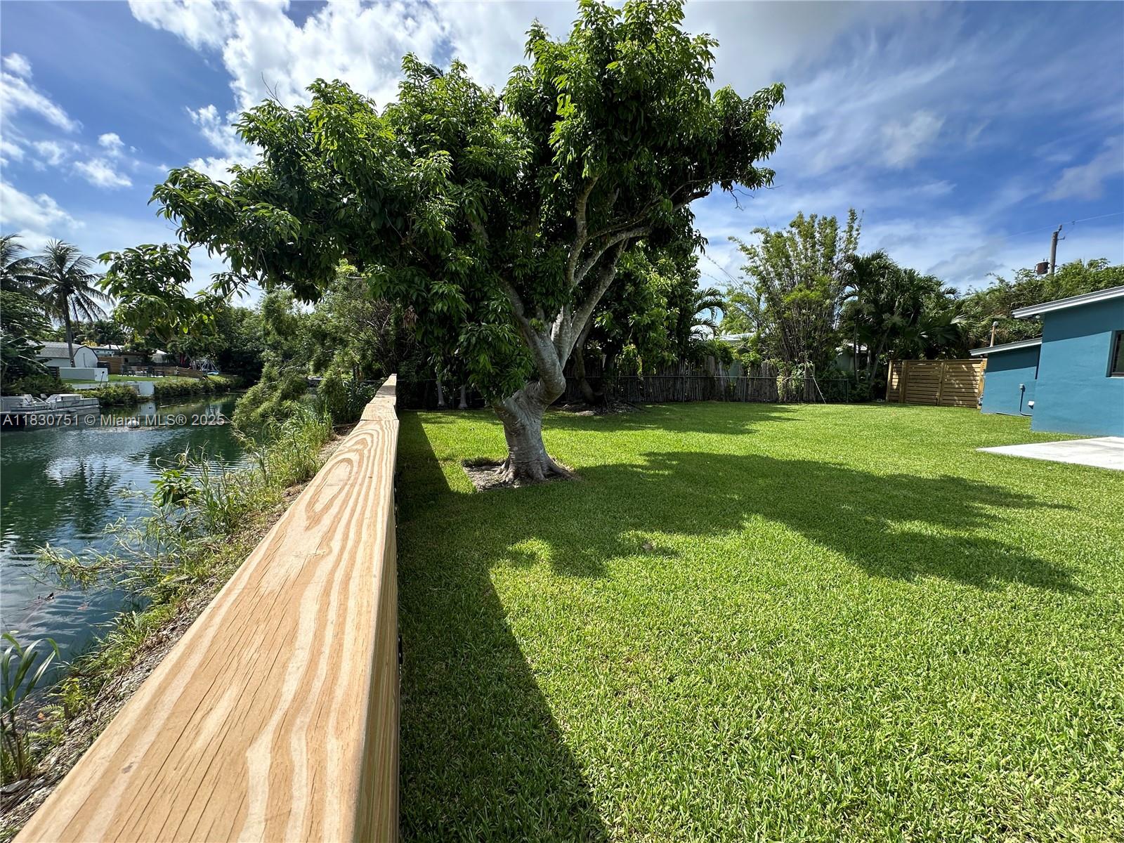 10230 Dolphin Road, Unit 1 Cutler Bay, FL 33157 - Photo 26 of 28