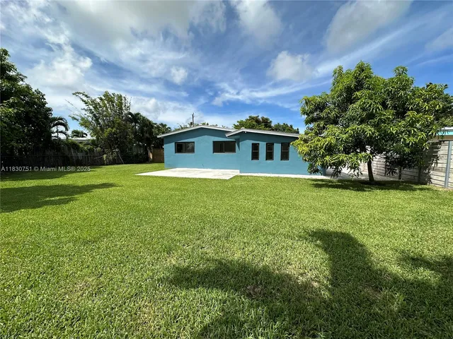 $3,600 | 10230 Dolphin Road, Unit 1, Cutler Bay, FL 33157