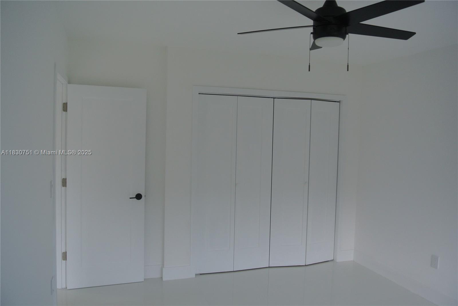 10230 Dolphin Road, Unit 1 Cutler Bay, FL 33157 - Photo 8 of 28