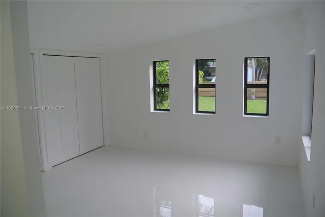 $3,600 | 10230 Dolphin Road, Unit 1, Cutler Bay, FL 33157