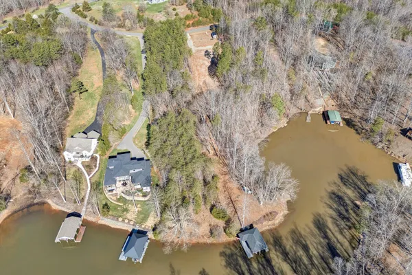 $625,000 | Lot 10 Bridgewater Lane, Moneta, VA 24121