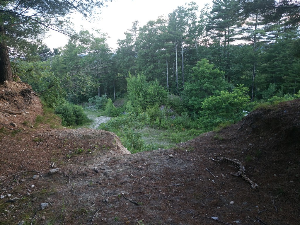 19 Oxbow Road Oxford, MA 01537 - Photo 2 of 7 Gallery Image 2