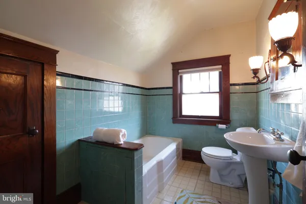 $384,900 | 1343 Penns Creek Road, Coburn, PA 16832