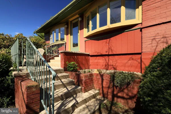 $384,900 | 1343 Penns Creek Road, Coburn, PA 16832