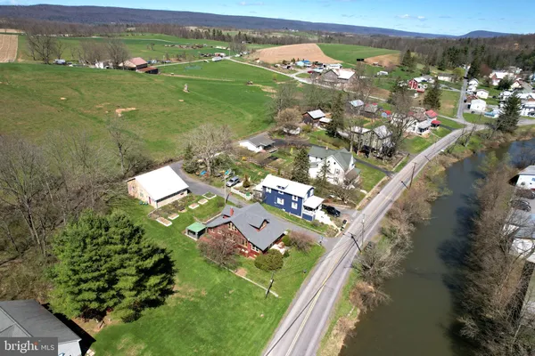 $384,900 | 1343 Penns Creek Road, Coburn, PA 16832