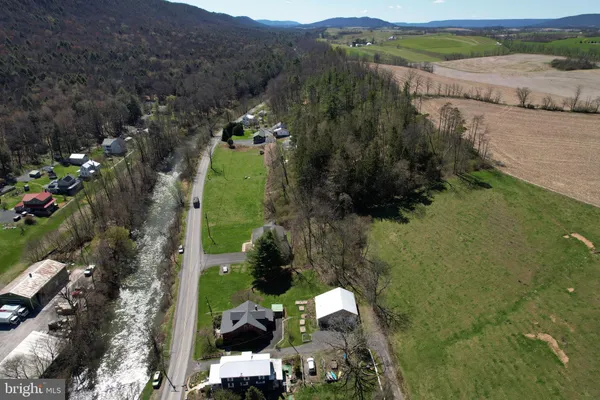 $384,900 | 1343 Penns Creek Road, Coburn, PA 16832
