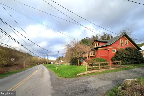 $384,900 | 1343 Penns Creek Road, Coburn, PA 16832
