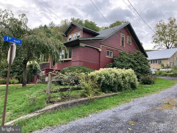 $384,900 | 1343 Penns Creek Road, Coburn, PA 16832