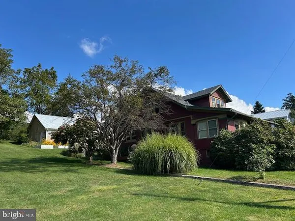 $384,900 | 1343 Penns Creek Road, Coburn, PA 16832