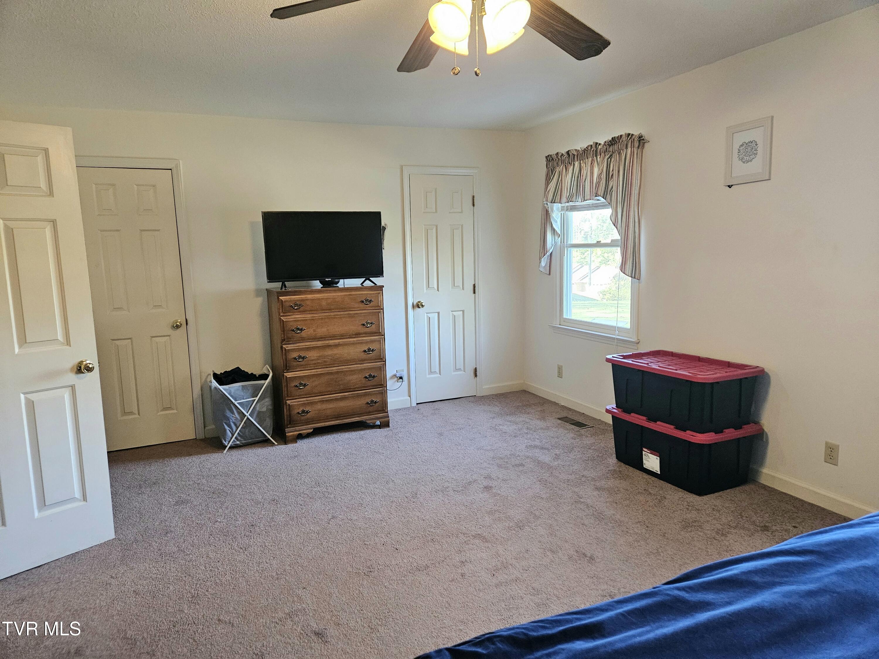149 Sherwood Circle Ridgeway, VA 24148 - Photo 20 of 39 1st Floor Primary