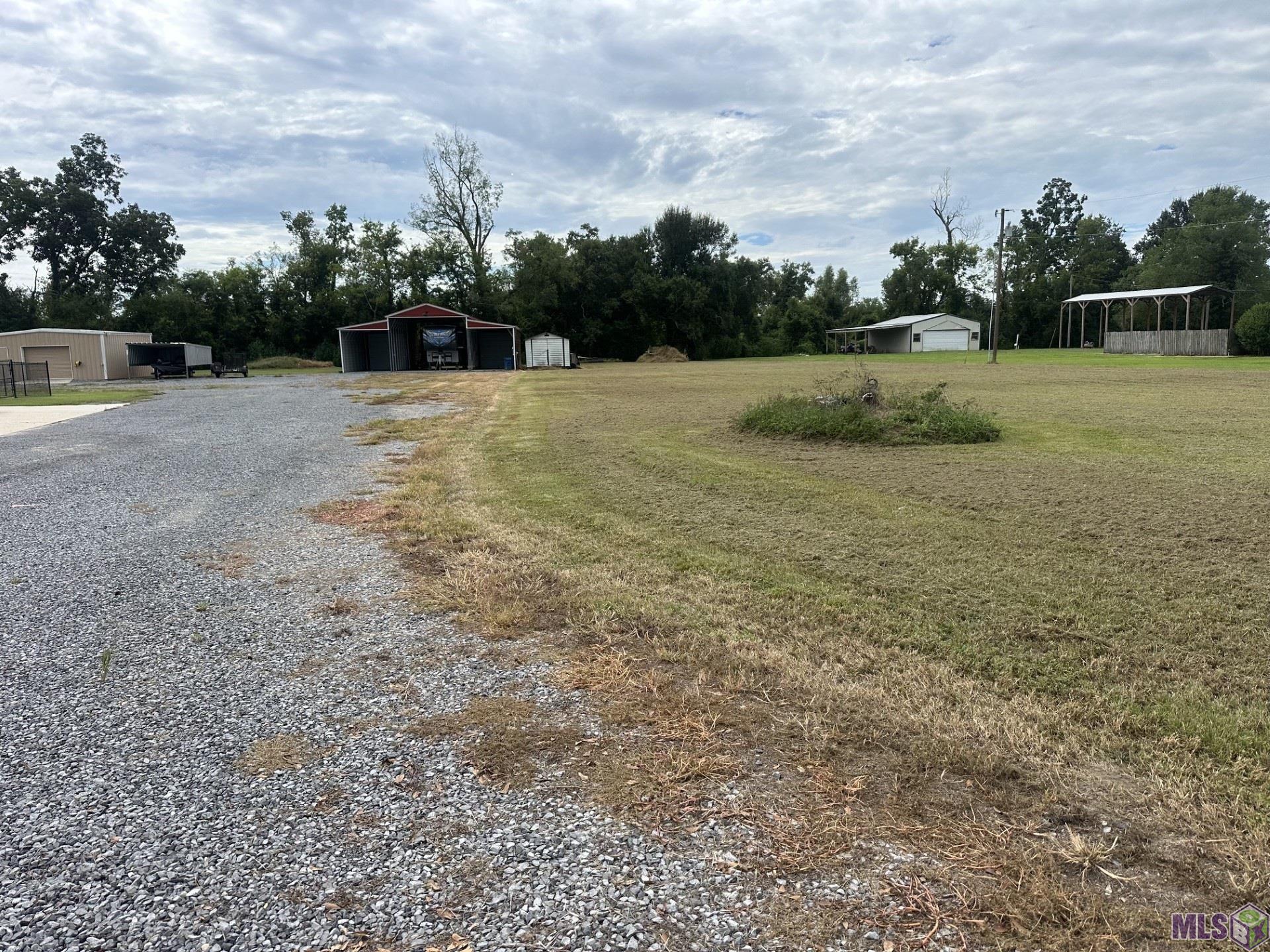 38043 Osten Beard Road Darrow, LA 70725 - Photo 4 of 7 Gallery Image 4