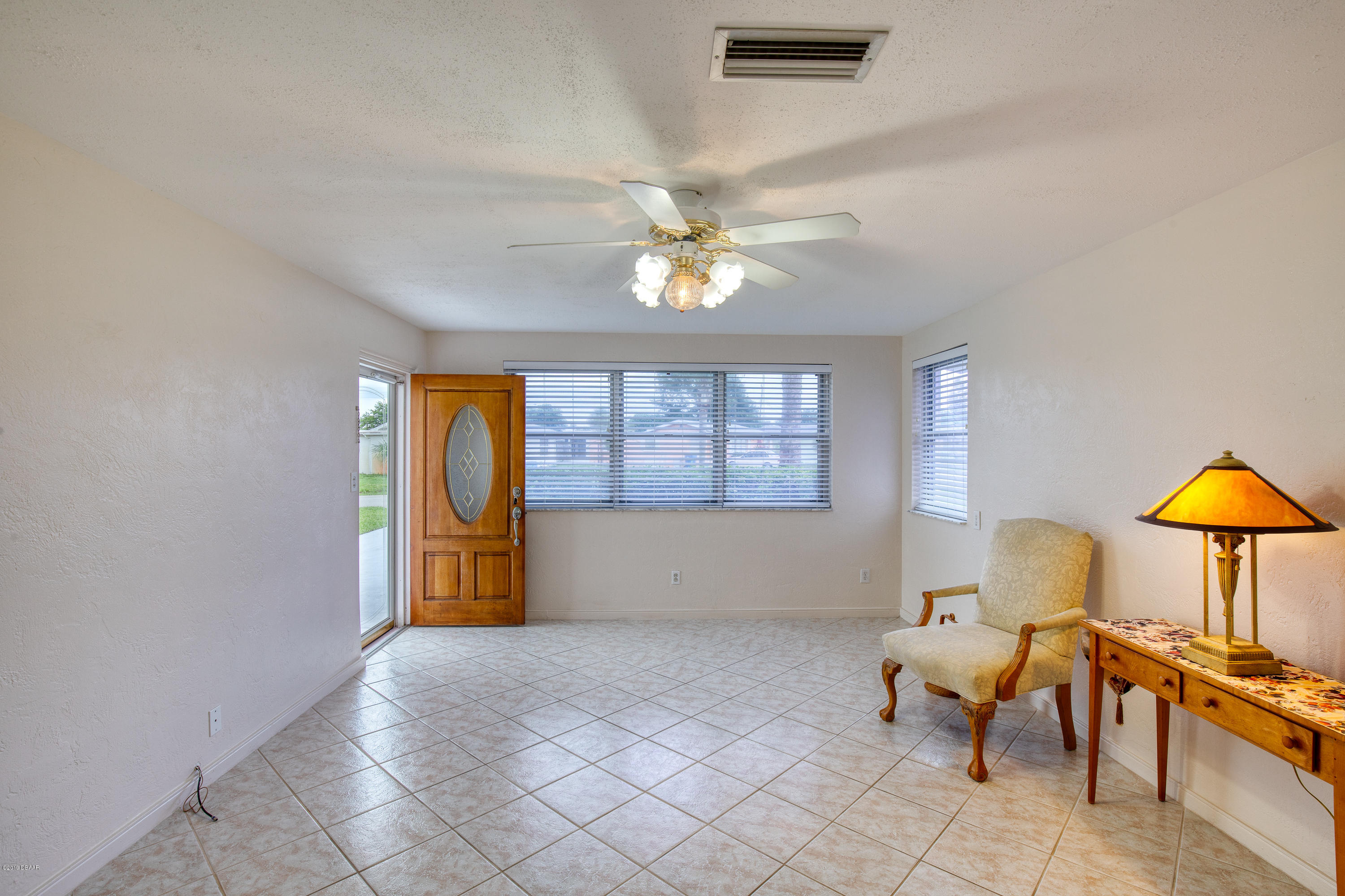 52 Palm Drive Ormond Beach, FL 32176 - Photo 7 of 33 52PalmDrive-12