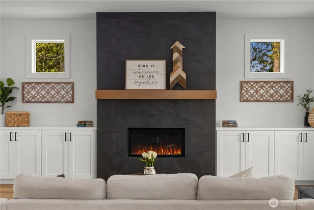 $1,179,950 | 21005 67th St Court East, Bonney Lake, WA 98391