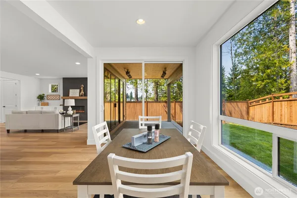 $1,099,950 | 21005 67th St Court East, Bonney Lake, WA 98391