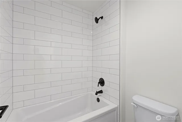 $1,179,950 | 21005 67th St Court East, Bonney Lake, WA 98391