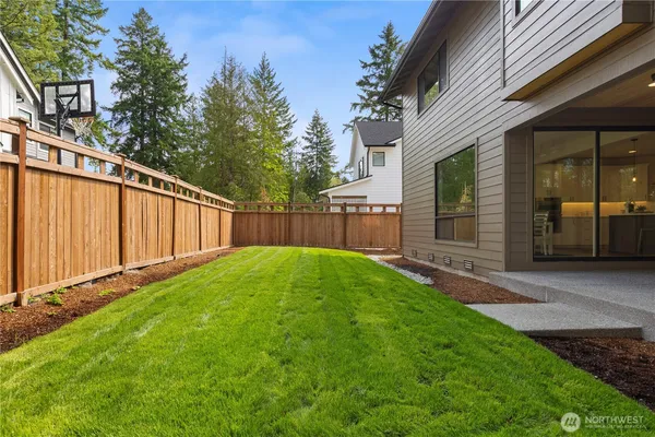 $1,099,950 | 21005 67th St Court East, Bonney Lake, WA 98391