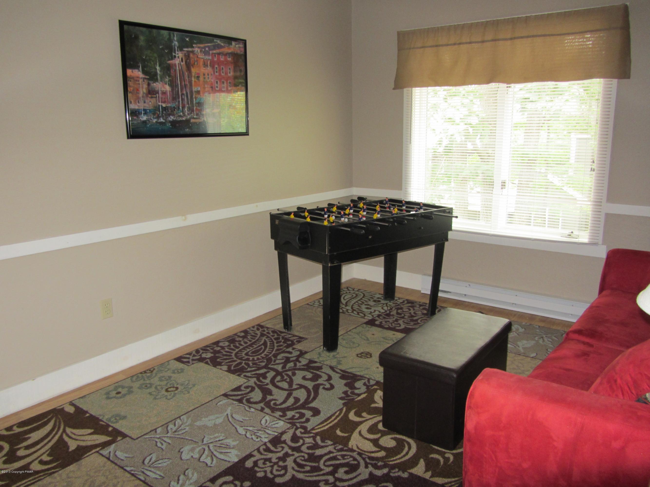 156 Snow Ridge Village Rd Lake Albrightsville, PA 18210 - Photo 14 of 22 Bedroom 2 (a)