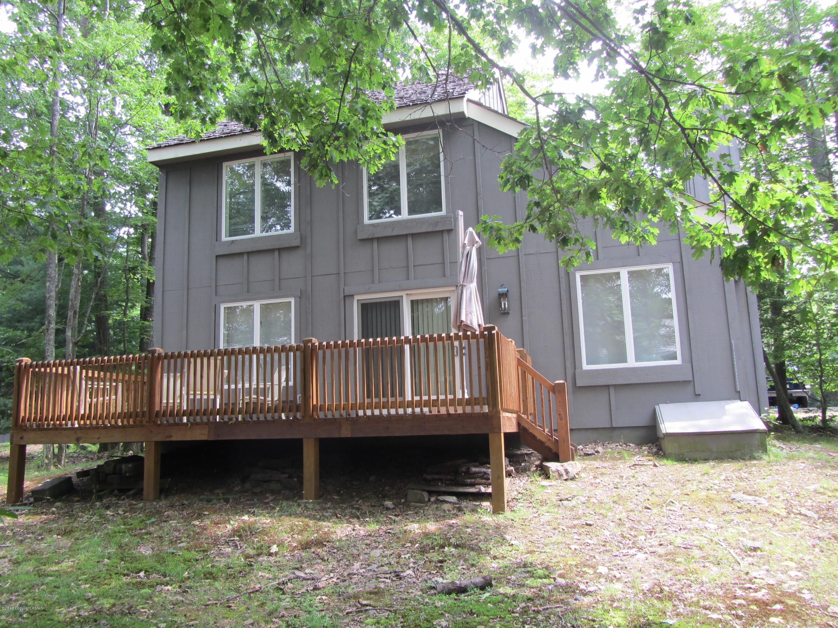 156 Snow Ridge Village Rd Lake Albrightsville, PA 18210 - Photo 20 of 22 Back of home