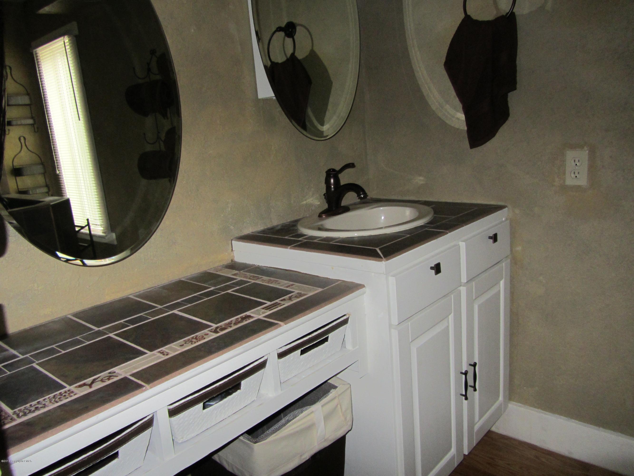 156 Snow Ridge Village Rd Lake Albrightsville, PA 18210 - Photo 10 of 22 Master Bathroom 2