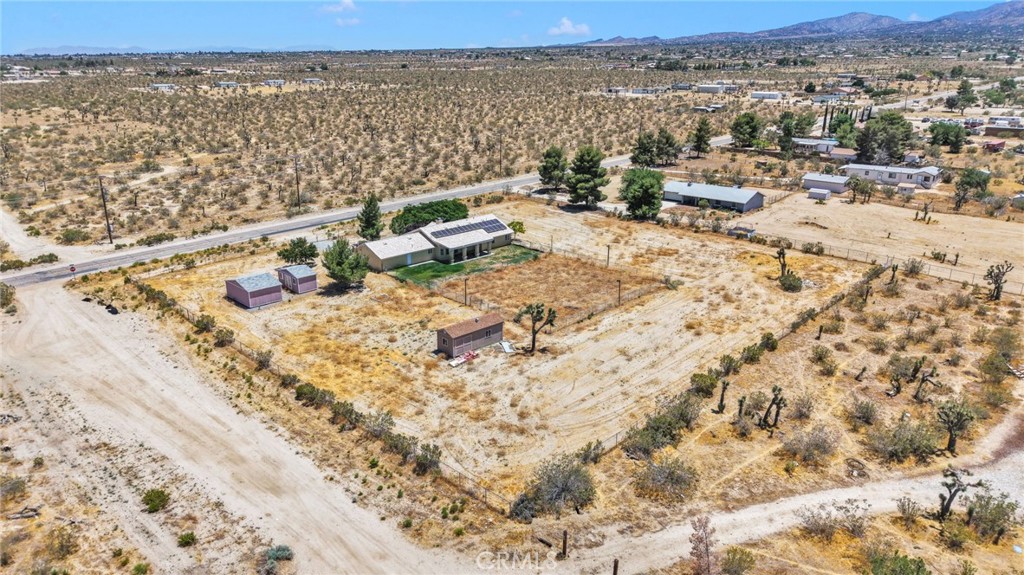 12472 Oasis Road Pinon Hills, CA 92372 - Photo 51 of 58