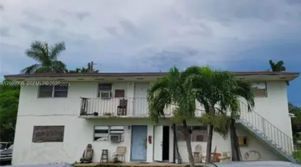 $395,000 | 688 Southwest 6th Street, Belle Glade, FL 33430