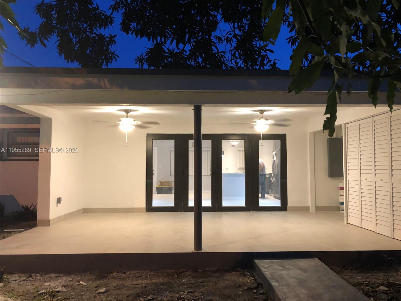 9981 Southwest 13th Terrace Miami, FL 33174 - Photo 19 of 23