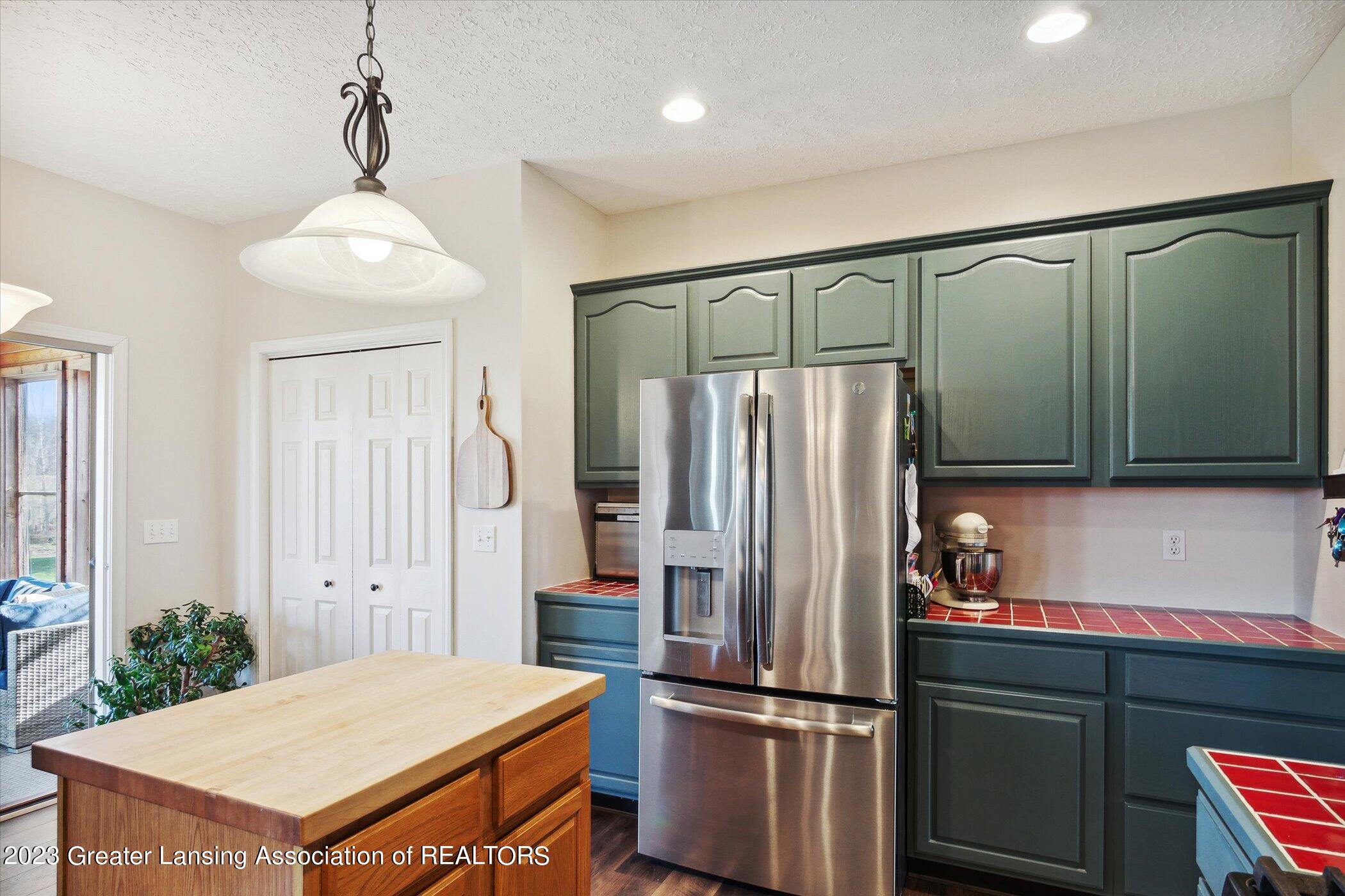 9655 Riverside Drive Grand Ledge, MI 48837 - Photo 15 of 47 15-9655-Riverside-Dr-Grand-Ledge-MI-4883