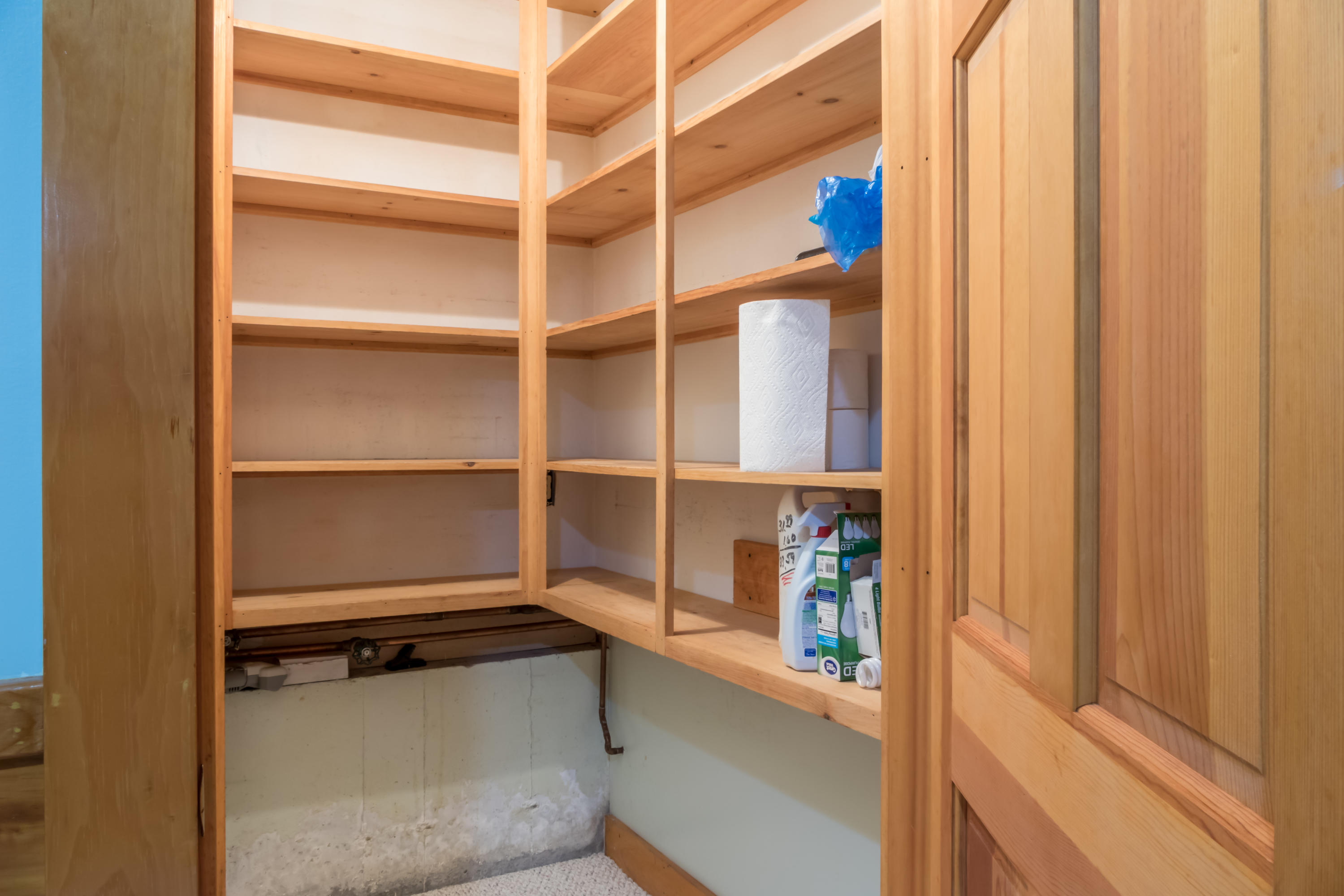 3 McKinney Road Harpswell, ME 04079 - Photo 30 of 40 Pantry