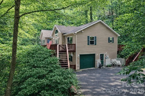 $455,000 | 650 Creekside Drive, Maggie Valley, NC 28751