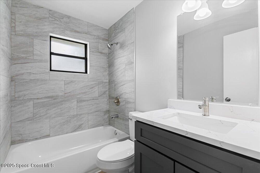 1455 Reed Street Northwest Palm Bay, FL 32907 - Photo 17 of 31 16-1455 Reed St NW-33