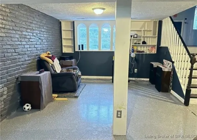 $225,000 | 9180 Robin Road, Georgetown, IN 47122