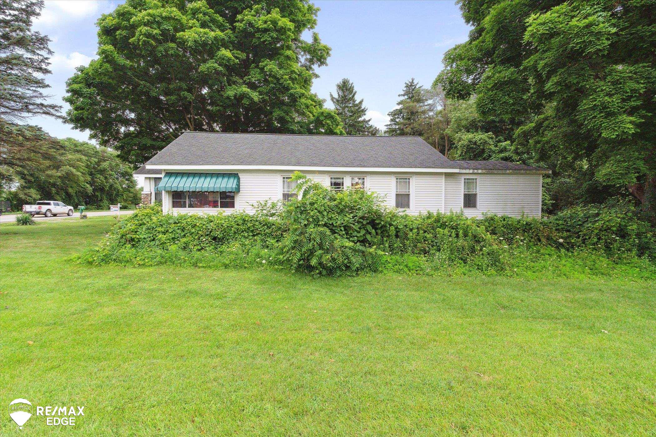 3446 Davison Road Lapeer, MI 48446 - Photo 37 of 43